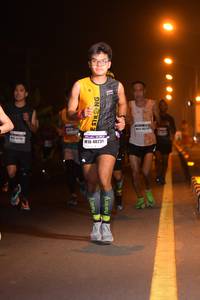 BIB: 48235
                            <button type="button" onclick="openModal(9886315)" class="btn btn-primary btn-sm float-right btn-popup" data-toggle="modal" data-target=".modal-high-quality">
                        <i class="fas fa-shopping-cart"></i> Add to Cart
                    </button>
                                            <button type="button" onclick="isThisMe(9886315, true)" class="btn btn-success btn-sm float-right btn-popup btn-isme hidden" data-toggle="tooltip" data-placement="bottom" title="นี่คือรูปของคุณใช่ไหม คลิกที่นี่เพื่อเอาเข้าอัลบั้ม">
                        <i class="fas fa-plus"></i> Add to album
                    </button>
                    <button type="button" onclick="isThisMe(9886315, false)" class="btn btn-warning btn-sm float-right btn-popup btn-isnotme hidden">
                        <i class="fas fa-ban"></i> Remove from album
                    </button>